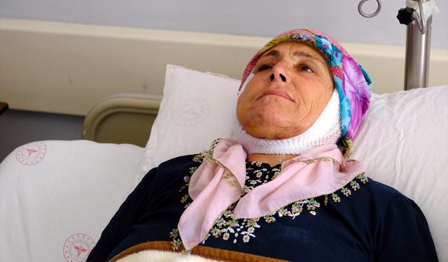 Kısmi yüz felci geçiren hasta ameliyatla sağlığına kavuştu