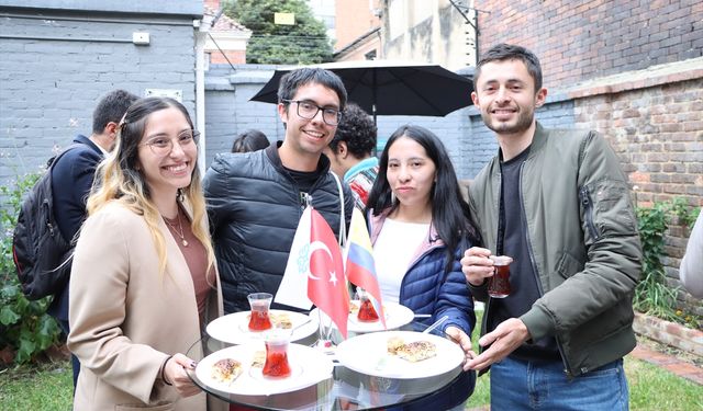 Kolombiya'da Türkiye Bursları Tanıtım Etkinliği düzenlendi