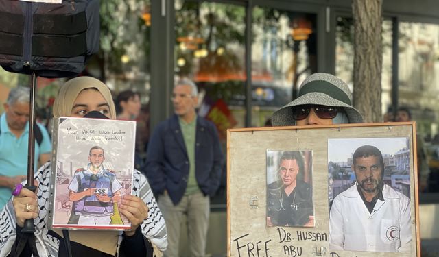 Paris'te binler, Gazze'deki soykırımın sona ermesi talebiyle gösteri düzenledi