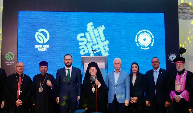 'Sıfır Artı' sergisinin kapanış resepsiyonu Maraşlı Rum İlkokulu'nda yapıldı