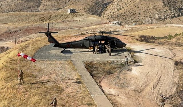 Siirt'te askeri helikopter iş kazasında yaralanan işçi için havalandı
