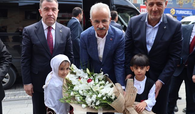 Ulaştırma ve Altyapı Bakanı Uraloğlu, Bayburt'ta konuştu: