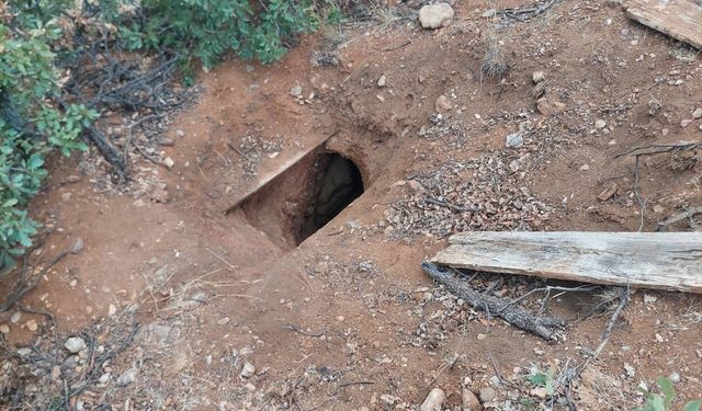 Yozgat'ta izinsiz kazı yapan 4 şüpheli yakalandı