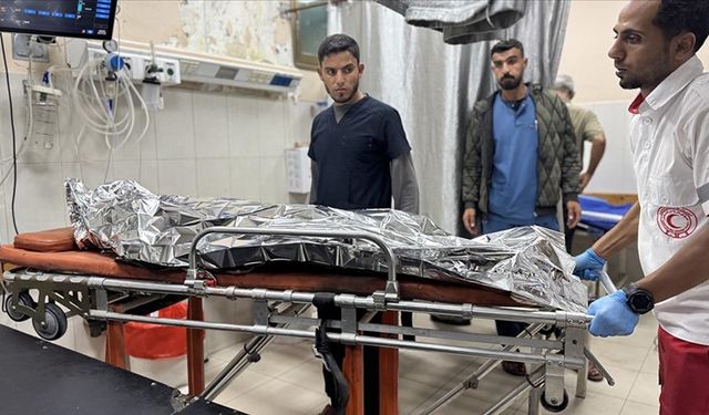 İsrail'in ateşkesi ihlal ederek Gazze'ye düzenlediği saldırılarda hayatını kaybeden Filistinlilerin sayısı 18'e yükseldi