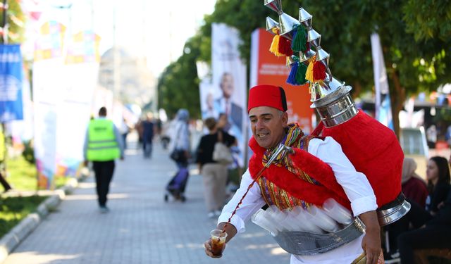 9. Uluslararası Adana Lezzet Festivali'nin mangal ateşi yakıldı