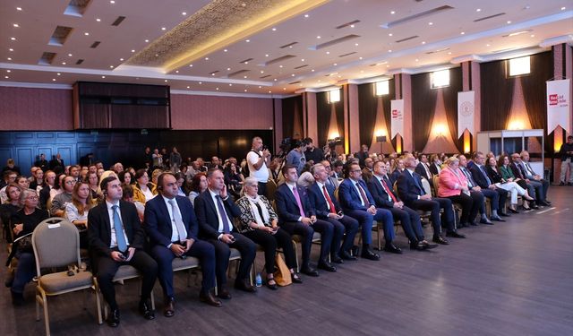 Bakan Ersoy, Bodrum'daki 'ICOM Kırmızı Liste-Türkiye' tanıtım toplantısında konuştu: