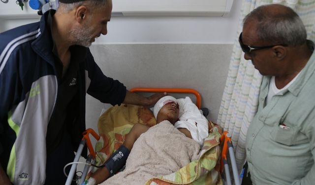 Batı Şeria'da İsrail ordusunun attığı ses bombası Filistinli çocuğu başından yaraladı