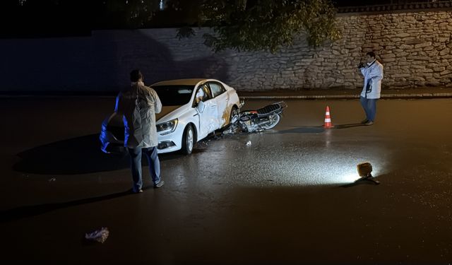 Karabük'te otomobille motosikletin çarpıştığı kazada 2 kişi yaralandı