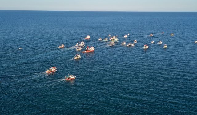 Ordu, Giresun ve Rize'de denizciler Filistin ve Küresel Sumud Filosu'na destek için Karadeniz'e açıldı