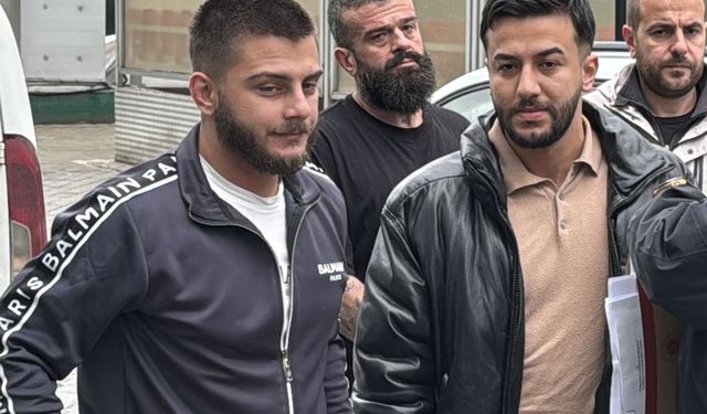Samsun'da husumetlilerin aracına silahla ateş eden 3 zanlı yakalandı