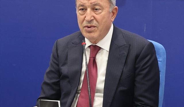 TBMM Milli Savunma Komisyonu Başkanı Hulusi Akar, Gaziantep'te 'Terörsüz Türkiye' sürecini anlattı: