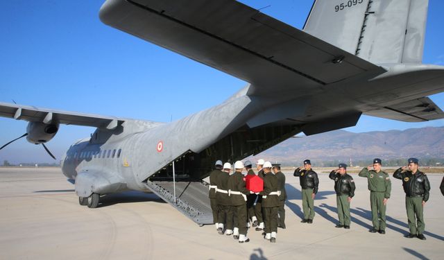 Tokat'ta şehit olan askerin cenazesi memleketi Gaziantep'e uğurlandı