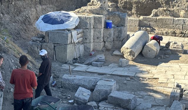 Tokat'taki Sebastapolis Antik Kenti'nde sürdürülen kazı çalışmalarında üç yazıt bulundu