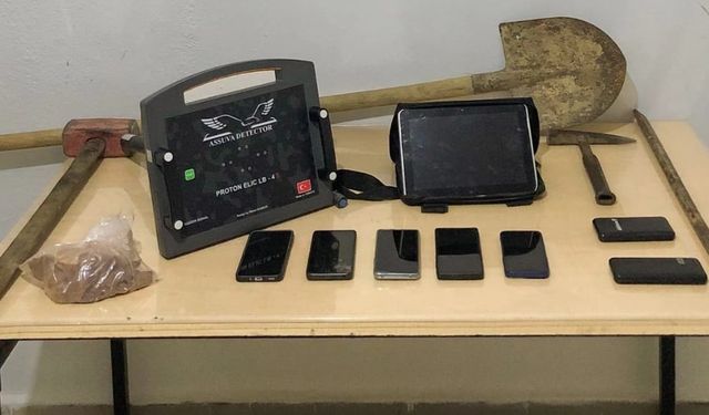 Tunceli'de izinsiz kazı yapan 5 şüpheli suçüstü yakalandı