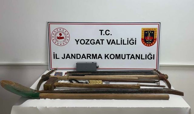 Yozgat'ta izinsiz kazı yapan 5 şüpheli yakalandı