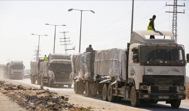 Ateşkesin yürürlüğe girmesinden bu yana Gazze'ye sadece 3 bin 203 yardım tırı ulaştı