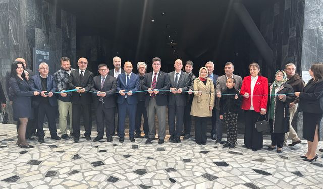 Afyonkarahisar'da 'Mevlevilik ve Sultan Divani Sergisi' açıldı