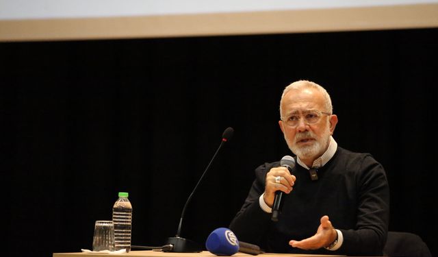 AK Parti Grup Başkanvekili Yenişehirlioğlu, Niğde'de söyleşiye katıldı