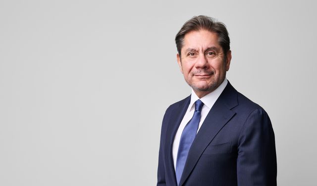 Akbank Genel Müdürü Gür, 2026'da bankacılık sektöründe kademeli toparlanma bekliyor: