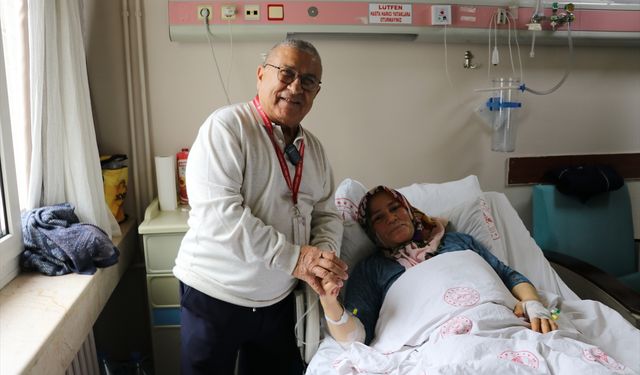 Amasya'da 38 yaşındaki kadının karnından 8,5 kilogramlık kitle çıkarıldı