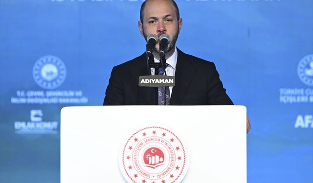 Bakan Uraloğlu, Adıyaman'da 350 bininci deprem konutunun teslim töreninde konuştu: