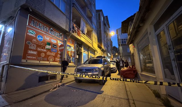 Bilecik'te polisten kaçarken apartman bacasında sıkışan hükümlü yakalandı