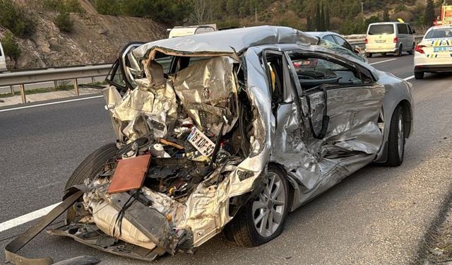 Bilecik'te zincirleme trafik kazasında 3 kişi yaralandı