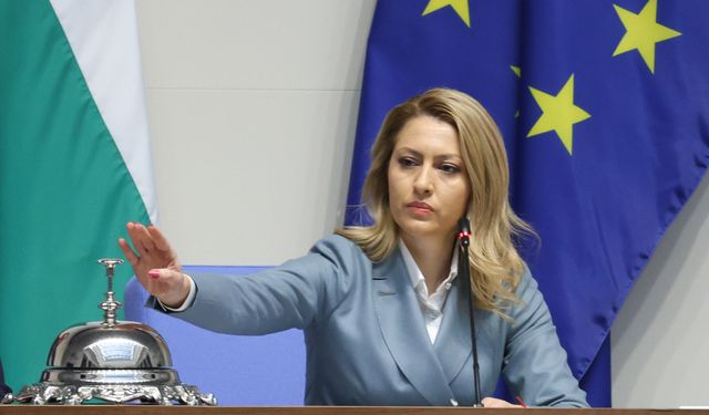 Bulgaristan Parlamentosu, Cumhurbaşkanı Radev'in Lukoil ile ilgili veto kararını reddetti