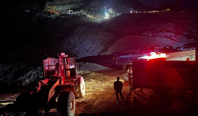 GÜNCELLEME 2 - Ordu'da taş ocağı şantiyesinde göçük