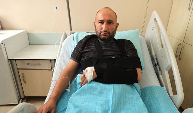 Hakkari'de uçurumdan Zap Suyu'na düşen pikaptan yaralı kurtarılan kişi yaşadıklarını anlattı: