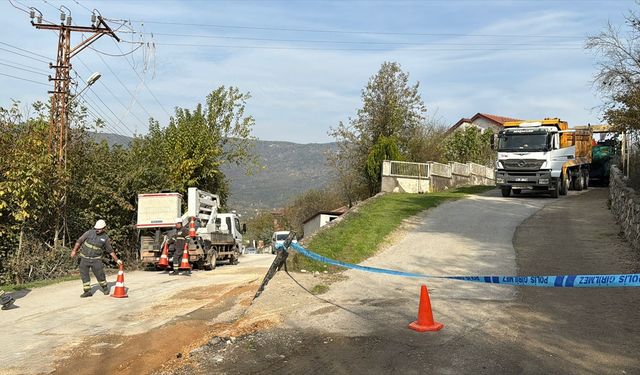 Karabük'te asfaltlama çalışmasında elektrik akımına kapılan işçi öldü