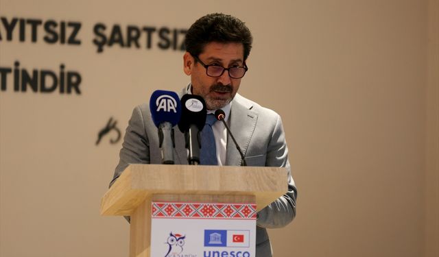 Karabük'te düzenlenen sempozyumda Anadolu'nun kültürel mirası kaşık üzerinden ele alınıyor