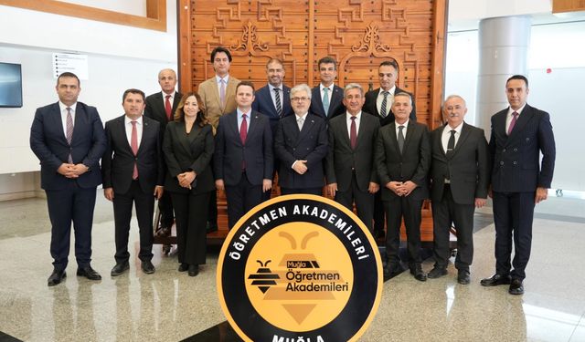 Milli Eğitim Bakan Yardımcısı Yelkenci, Muğla'da 'Öğretmen Akademileri' programına katıldı