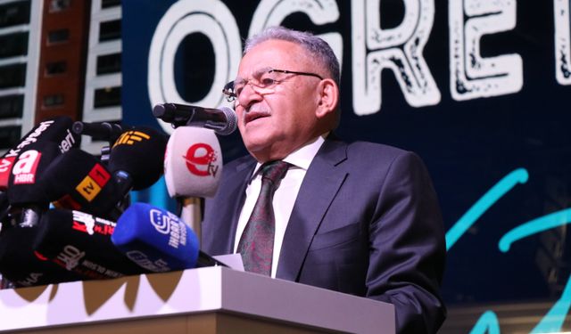 Milli Eğitim Bakan Yardımcısı Yılmaz Kayseri'de 'Öğretmenler Günü' programında konuştu: