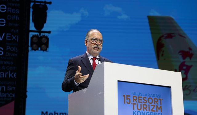 Pegasus Hava Yolları Yönetim Kurulu Başkanı Nane, Antalya'daki 'Resort Turizm Kongresi'nde konuştu: