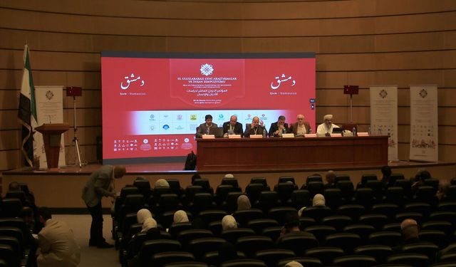 Şam'da 10. Uluslararası Dini Araştırmalar ve İnsani Sempozyumu sürüyor