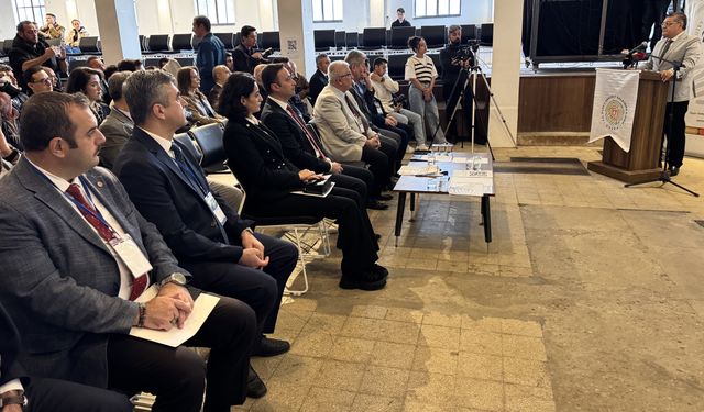 Sinop'ta balık yağı sektörü masaya yatırıldı