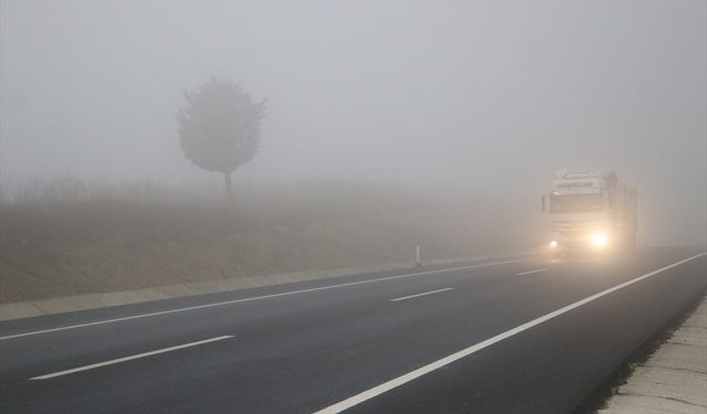 Tekirdağ'da sis etkili oldu
