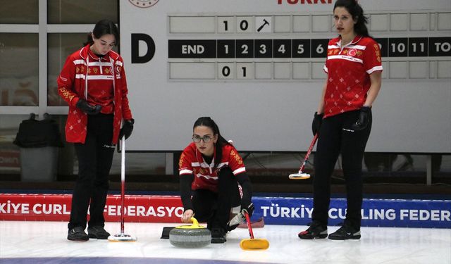 21 Yaş Altı Kadın Curling Milli Takımı'nın hedefi klasman yükselmek