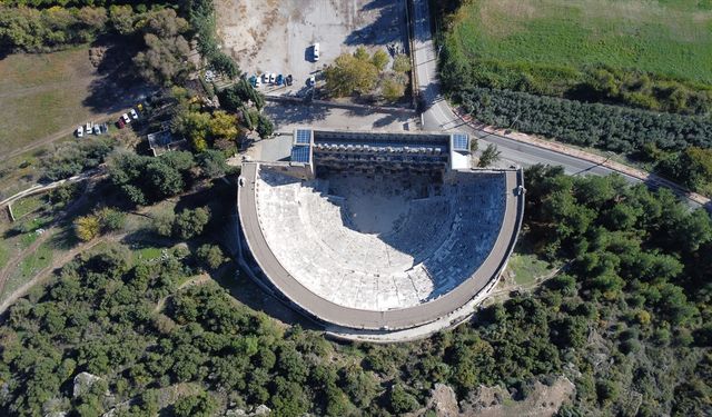 Antalya'nın kültür hazineleri anıtsal antik tiyatrolar tarihe tanıklık ediyor