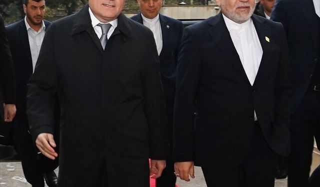 Bayramov ile Erakçi, Bakü'de Azerbaycan-İran ilişkilerini ve bölgesel konuları görüştü