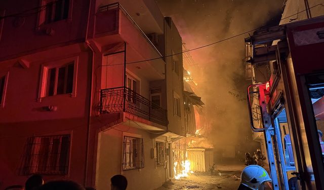 Bursa'da yangında hasar gören binanın şehit polisin ailesine ait olduğu öğrenildi