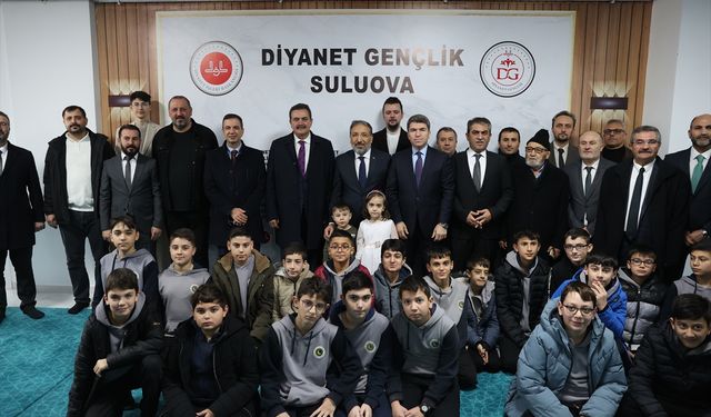 Diyanet İşleri Başkanı Arpaguş, Amasya'da Mehmetçik Camisi'nin açılışını yaptı