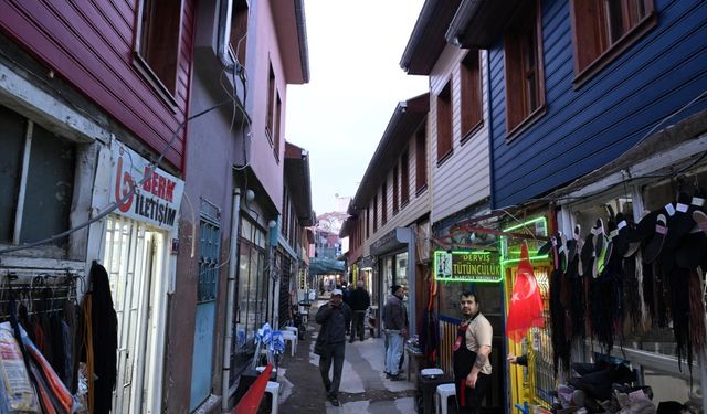 Edirne'de tarihi Kunduracılar Çarşısı'ndaki restorasyon çalışmaları tamamlanmak üzere