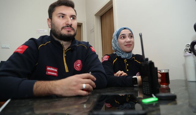 Erzincan'da sağlık çalışanı çift ambulansla zorlu vakalara birlikte koşuyor