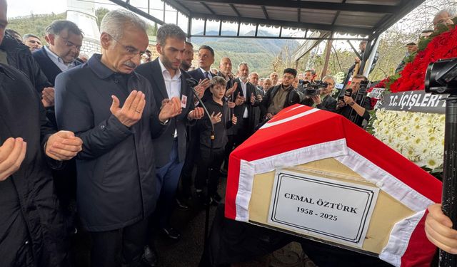 Eski AK Parti Giresun Milletvekili Cemal Öztürk, Giresun'da son yolculuğuna uğurlandı