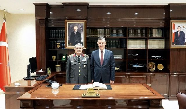 Genelkurmay Başkanı Orgeneral Bayraktaroğlu'ndan Riyad Büyükelçisi İşler'e ziyaret