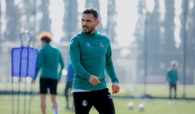 Sakaryaspor, Esenler Erokspor maçının hazırlıklarını sürdürdü