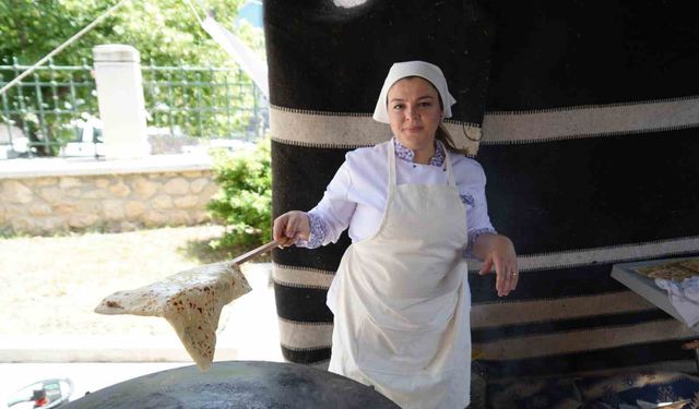 Ertuğrul Gazi'nin ev sevdiği yemeklerinde 'Yoğurtlu Gözleme' coğrafi işaret yolunda
