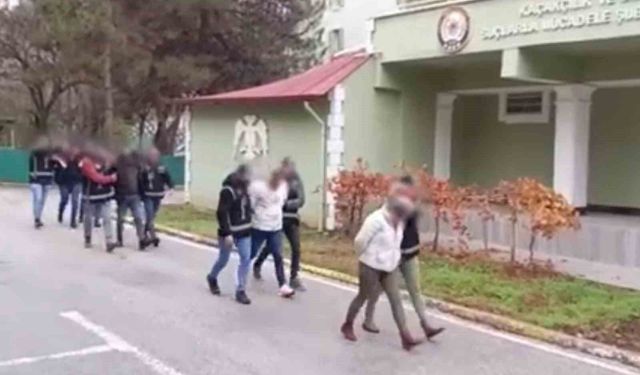 Uşak'taki tefecilik operasyonunda 3 tutuklama